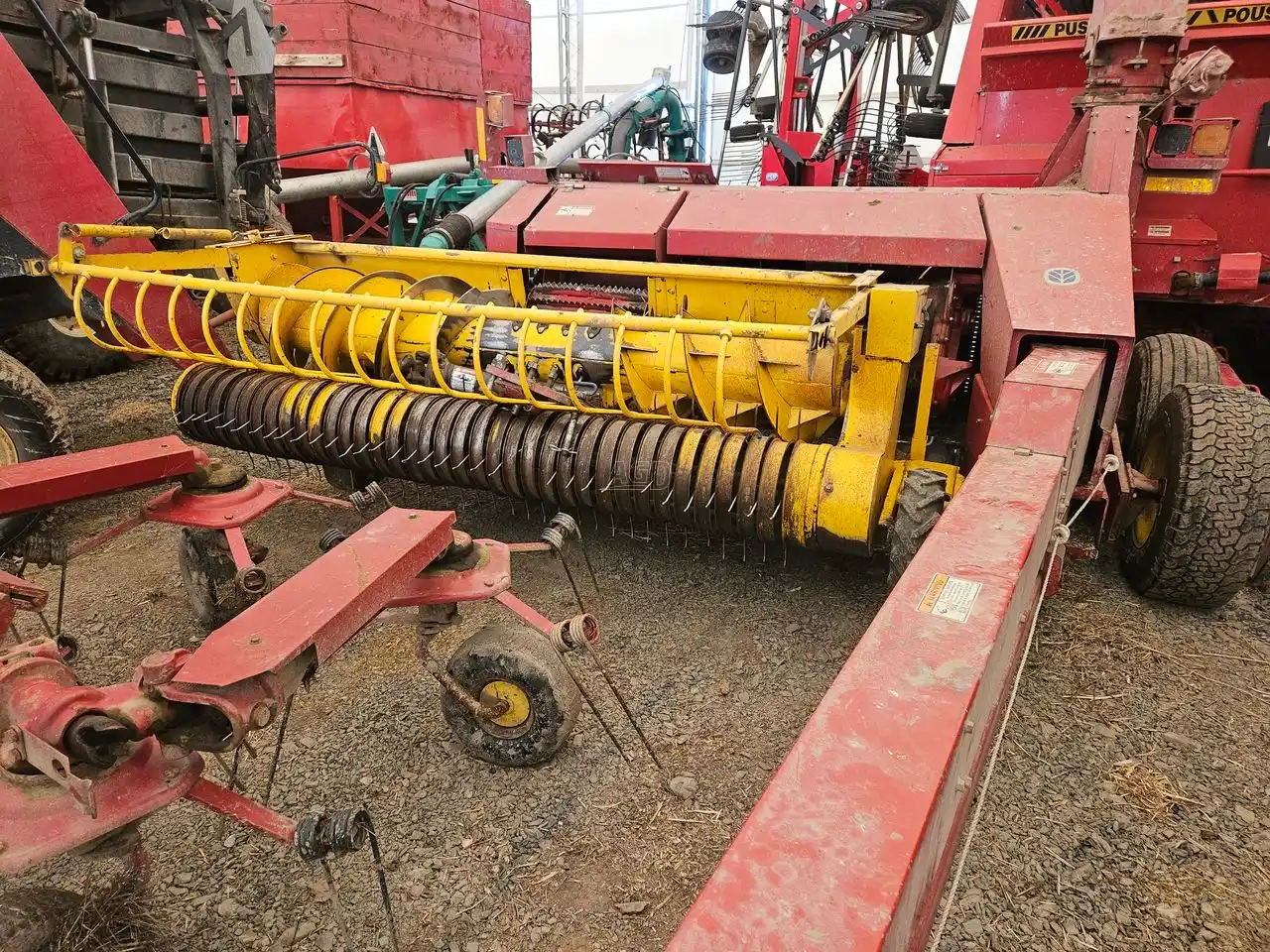 Gallery image 1 for Used 2011 New Holland FP230 Forage Harvester