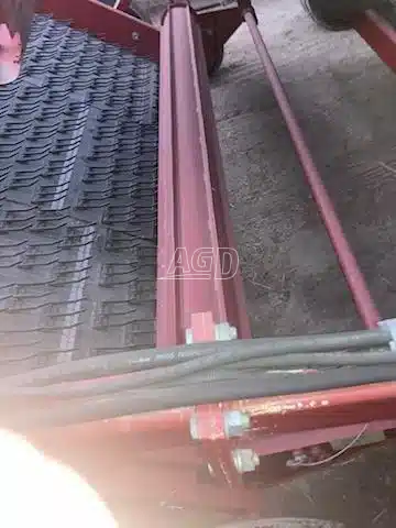 Gallery image 2 for New Holland H5420 Windrow Inverter