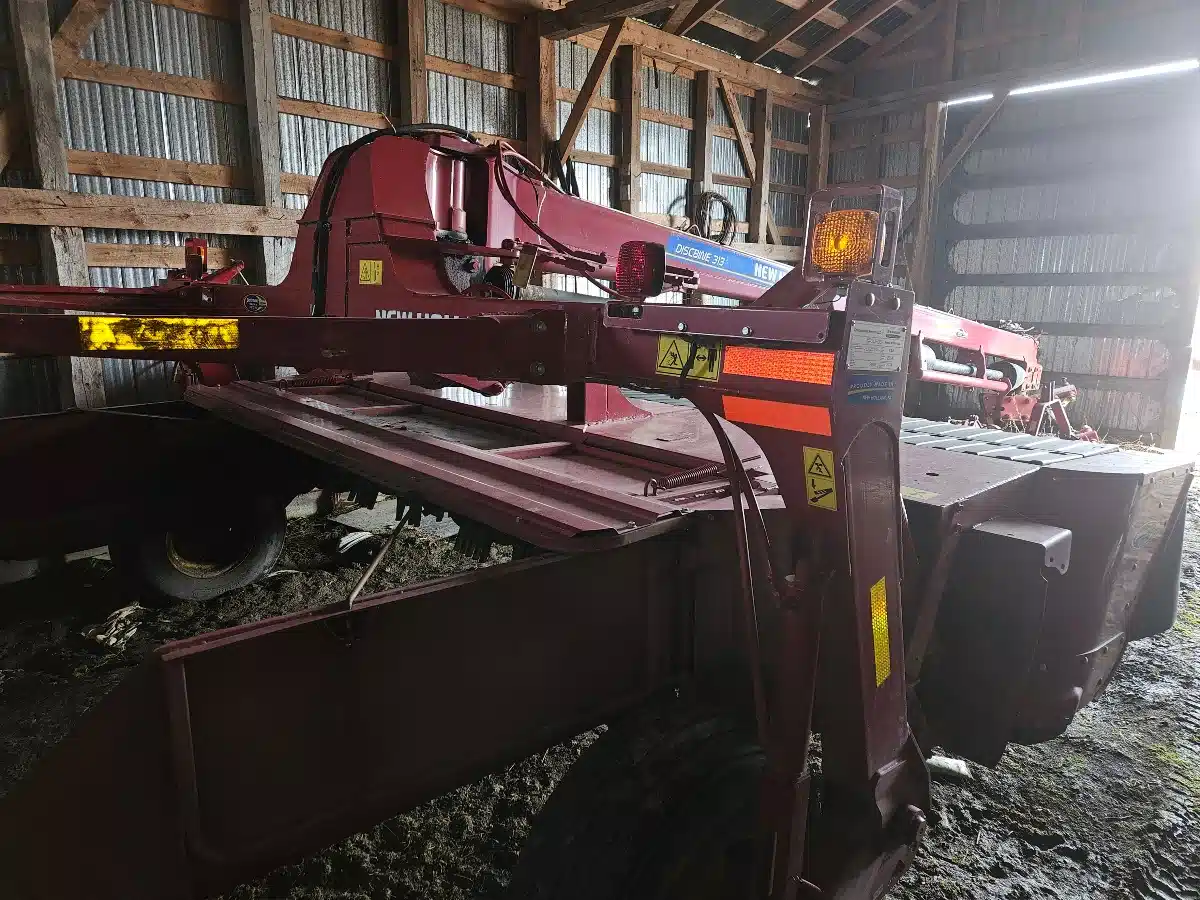 Gallery image 2 for Used 2016 New Holland 313 Disc Mower Conditioner