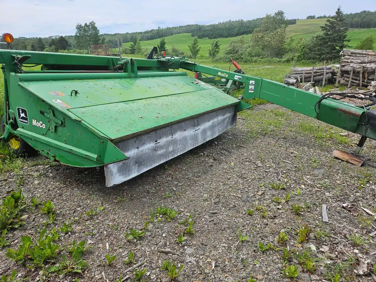 Gallery image 1 for Used John Deere Moco 930 Disc Mower
