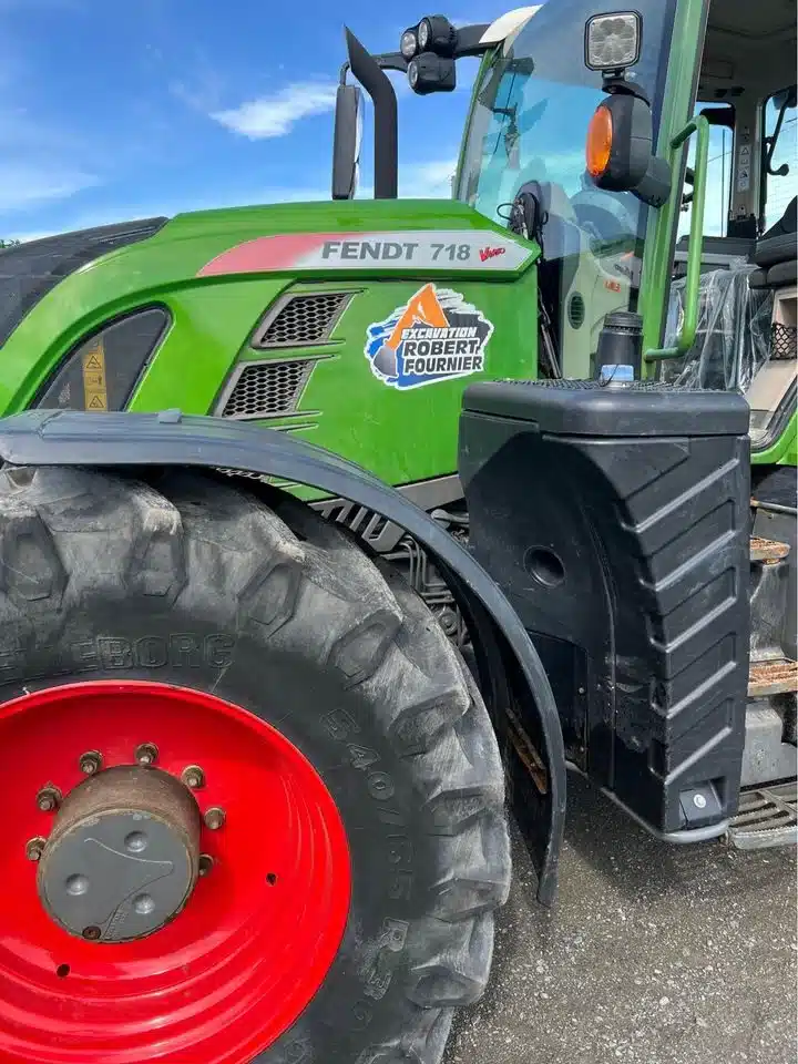 Gallery image 2 for Used 2020 Fendt 718 VARIO Tractor