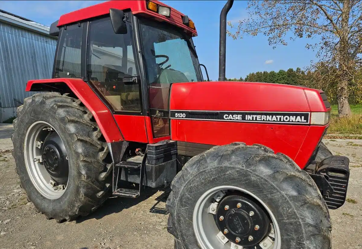 Gallery image 2 for Used Case IH 5130 Tractor