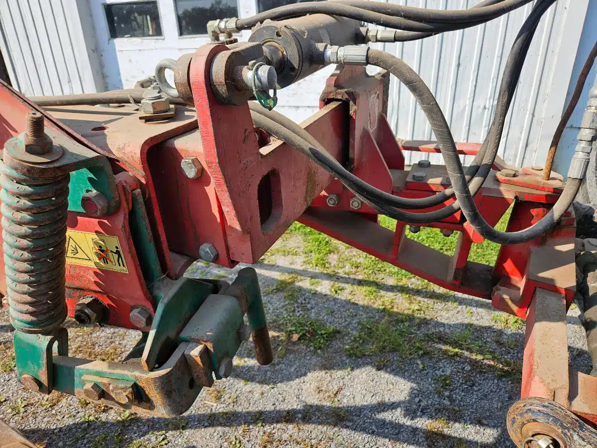 Gallery image 2 for Used Kverneland BB115 Plow