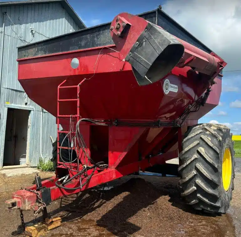 Gallery image 2 for Used Unverferth 4500 Grain Cart