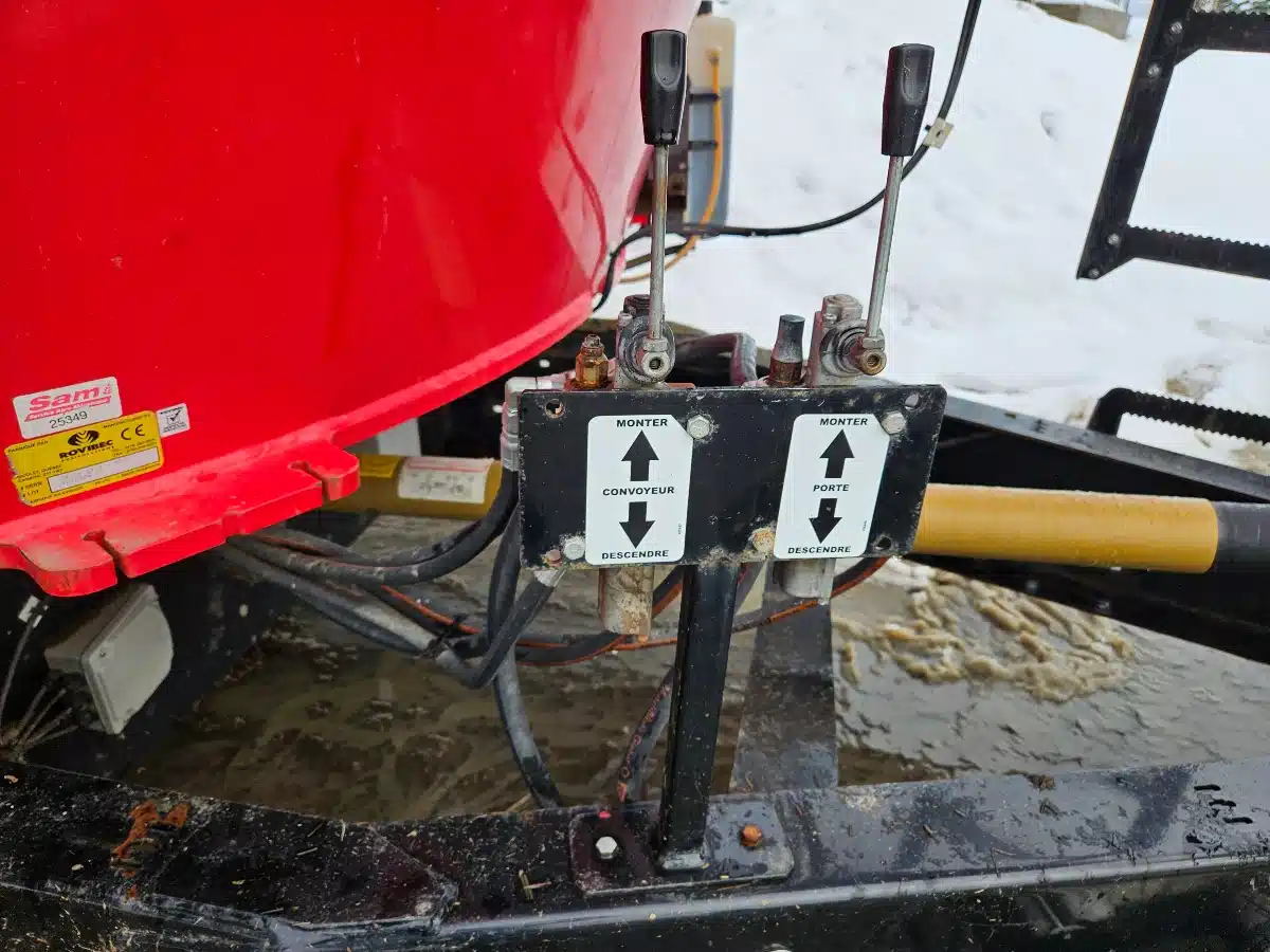 Gallery image 2 for Used Rovibec MV 600 M TMR Mixer