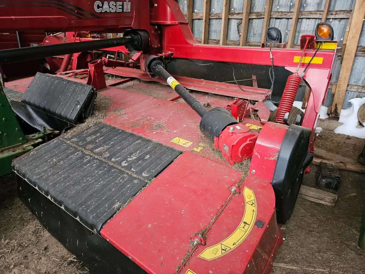Gallery image 1 for Used Case IH DC135 Disc Mower Conditioner