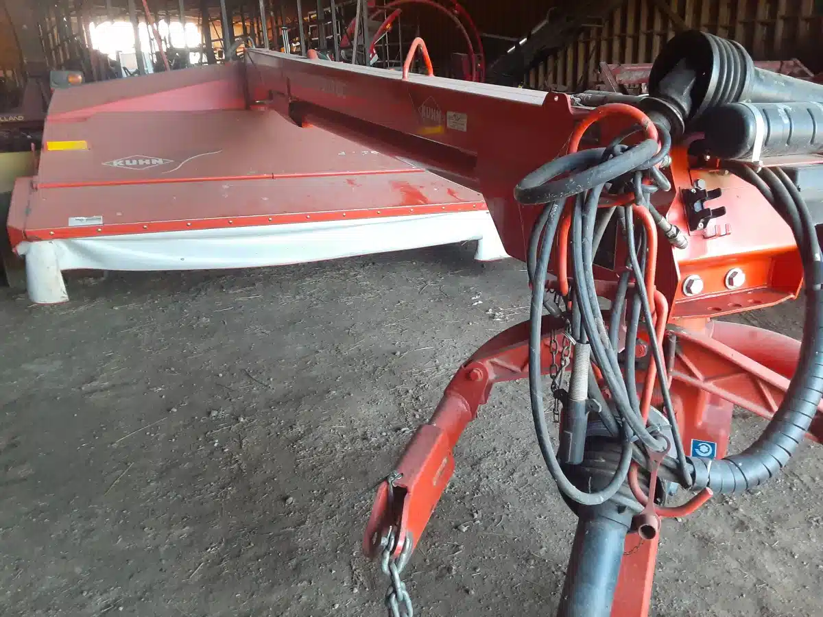 Gallery image 2 for Used Kuhn FC 353 Disc Mower Conditioner
