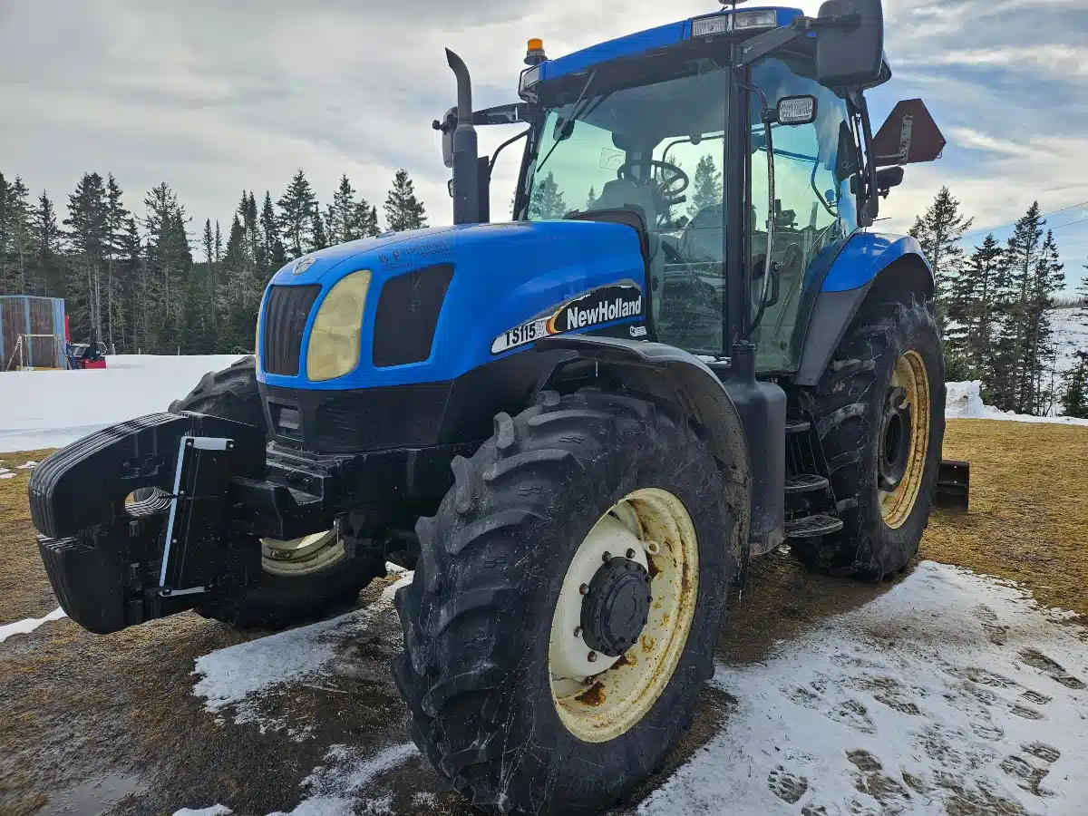 Gallery image 1 for Used 2006 New Holland TS115A Tractor