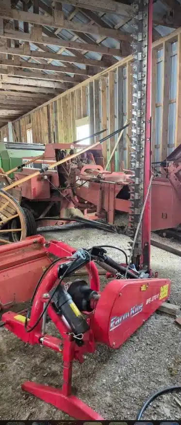 Gallery image 2 for Farm King BFS270H Mower - Ditchbank