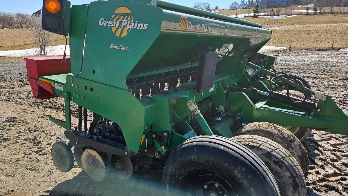 Gallery image 2 for Used Great Plains 1200 Drill