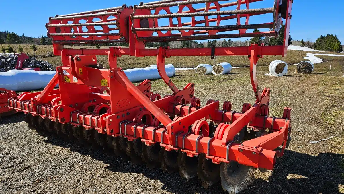 Gallery image 2 for Used 2014 Maschio UFO 400 Dethatcher