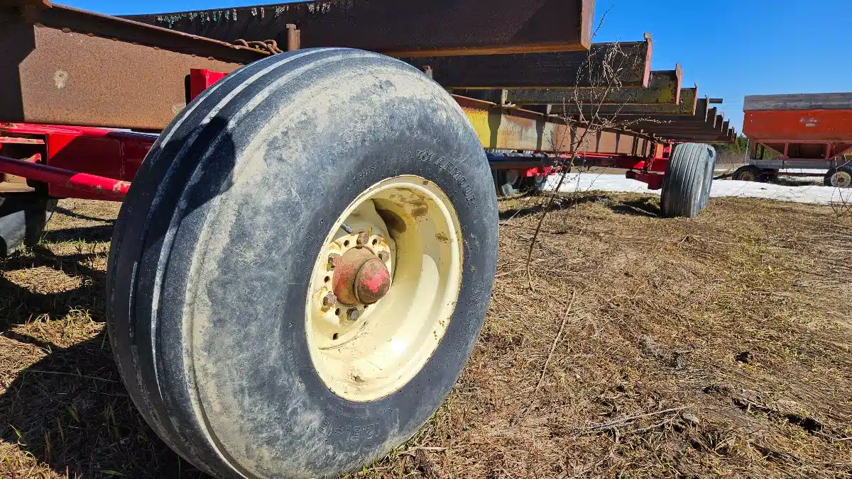 Gallery image 2 for Used Horst Welding 25 pieds Trailer - Flat Deck