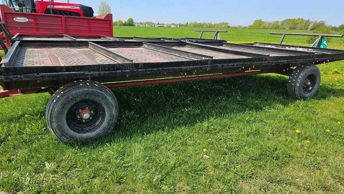Gallery image 1 for Used Valac 20 pieds Trailer - Flat Deck