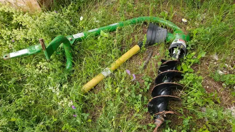 Gallery image 2 for Used John Deere PHG 100 Post Hole Auger