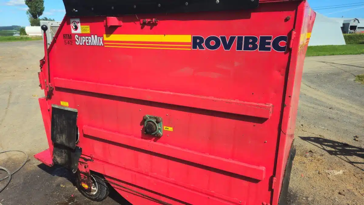 Used 2019 Rovibec SuperMix 542 Silage Wagon