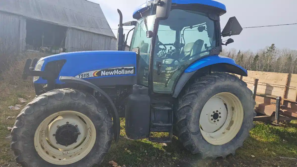 Gallery image 2 for Used 2007 New Holland TS115 Tractor