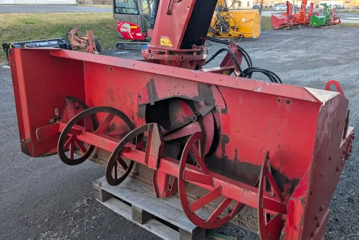 Gallery image 2 for Used AgriMetal 920 Snow Blower