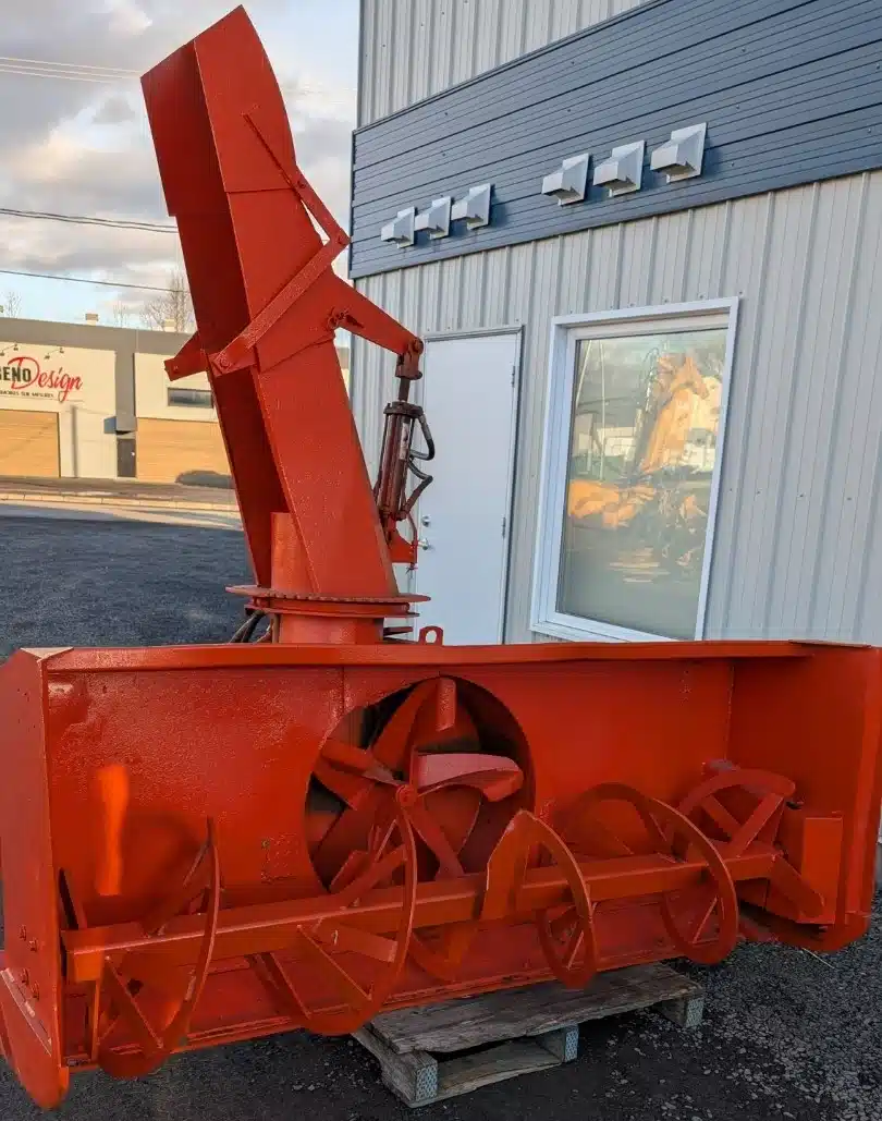 Gallery image 1 for Used Pronovost P-920 Snow Blower