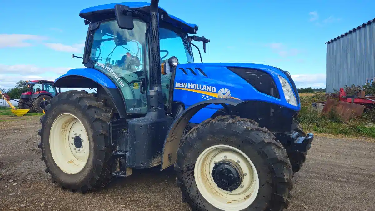 Used 2024 New Holland T7-190 Tractor