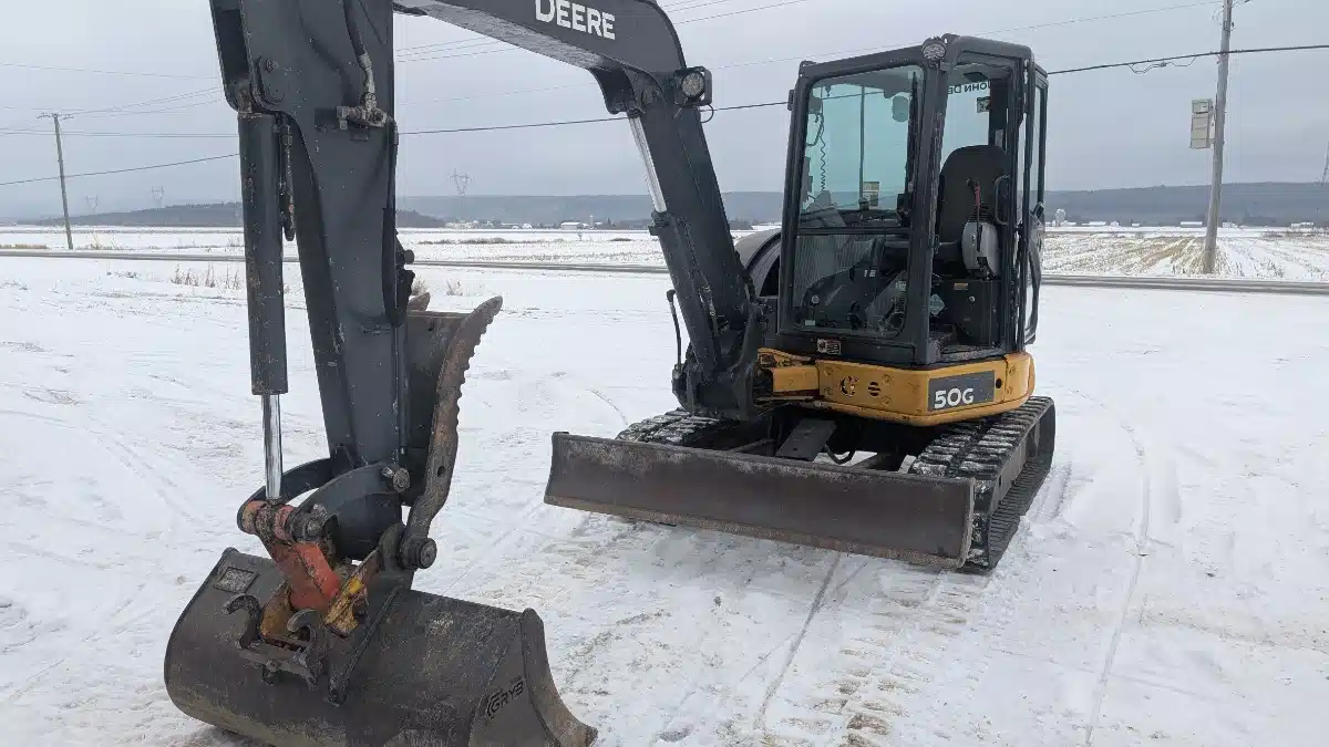 Gallery image 1 for 2018 John Deere 50G Excavator