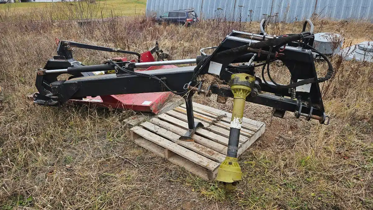 Gallery image 2 for Used Whistler 72 pouces Mulcher