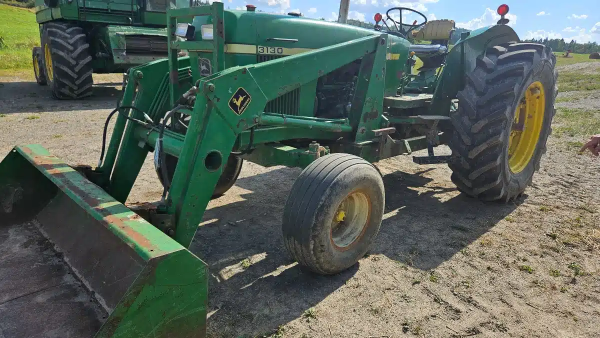 Gallery image 2 for John Deere 3130 Tractor