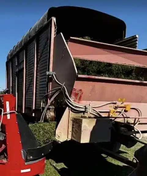 1997 Forage King 16FT Forage Box