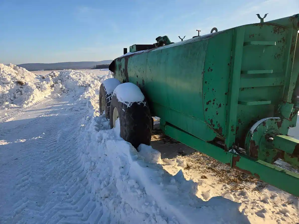 Houle 2800 Top Dresser