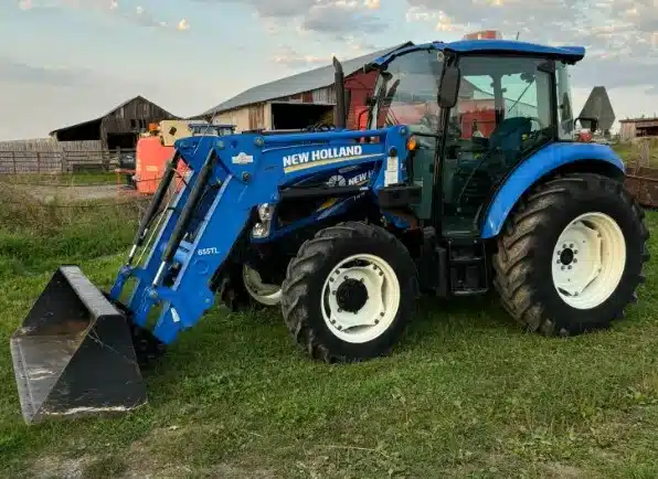 Gallery image 1 for 2012 New Holland T4.75 Tractor Loader