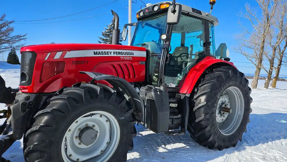 Gallery image 2 for 2006 Massey Ferguson 7465 Tractor