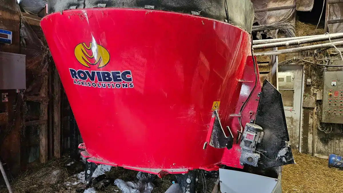 Rovibec MV 400S TMR Mixer