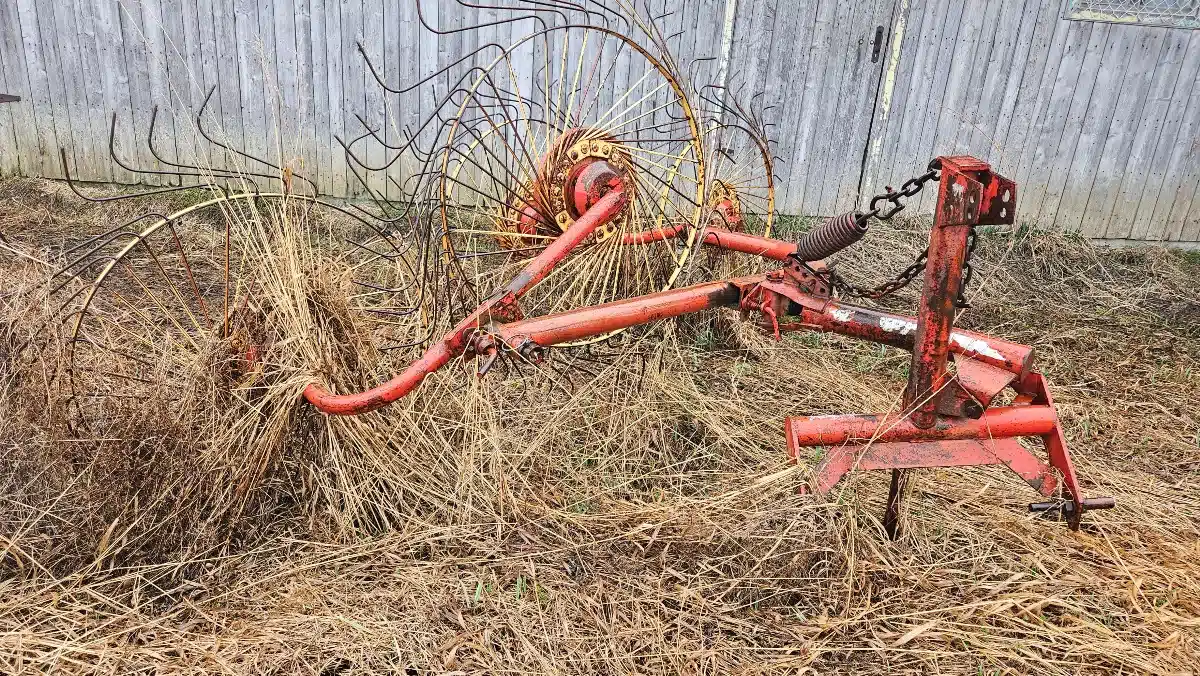 Photo de la Galerie 2 pour Massey Ferguson 4 roues râteau