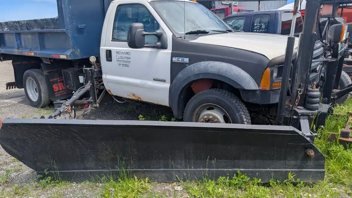 Gallery image 1 for 2006 Ford F550 Truck - Service