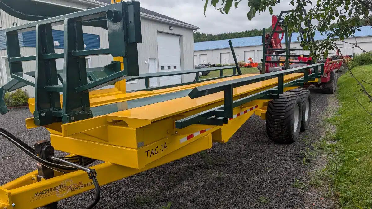 Photo de la Galerie 2 pour 2026 Machinerie AM TAC-14 Remorque auto-chargeuse à balle