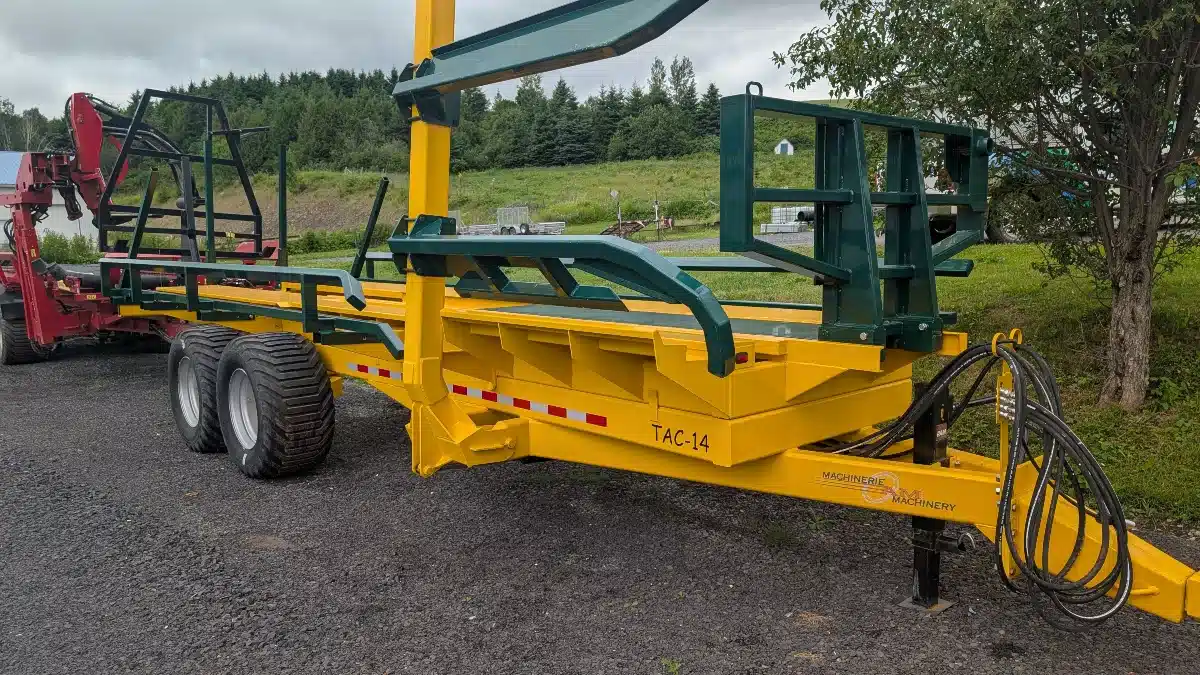 Photo de la Galerie 1 pour 2026 Machinerie AM TAC-14 Remorque auto-chargeuse à balle