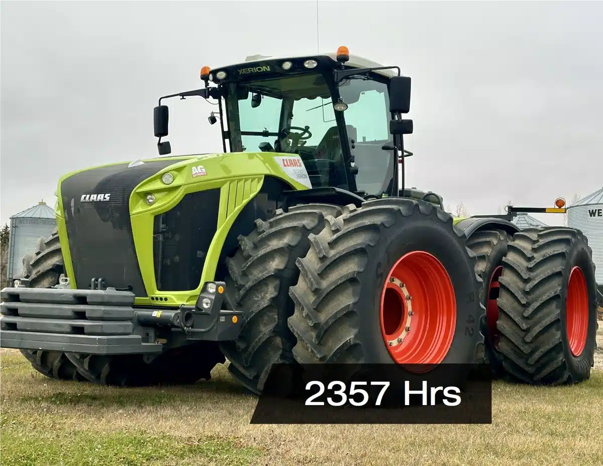 2017 CLAAS 5000 Tractor