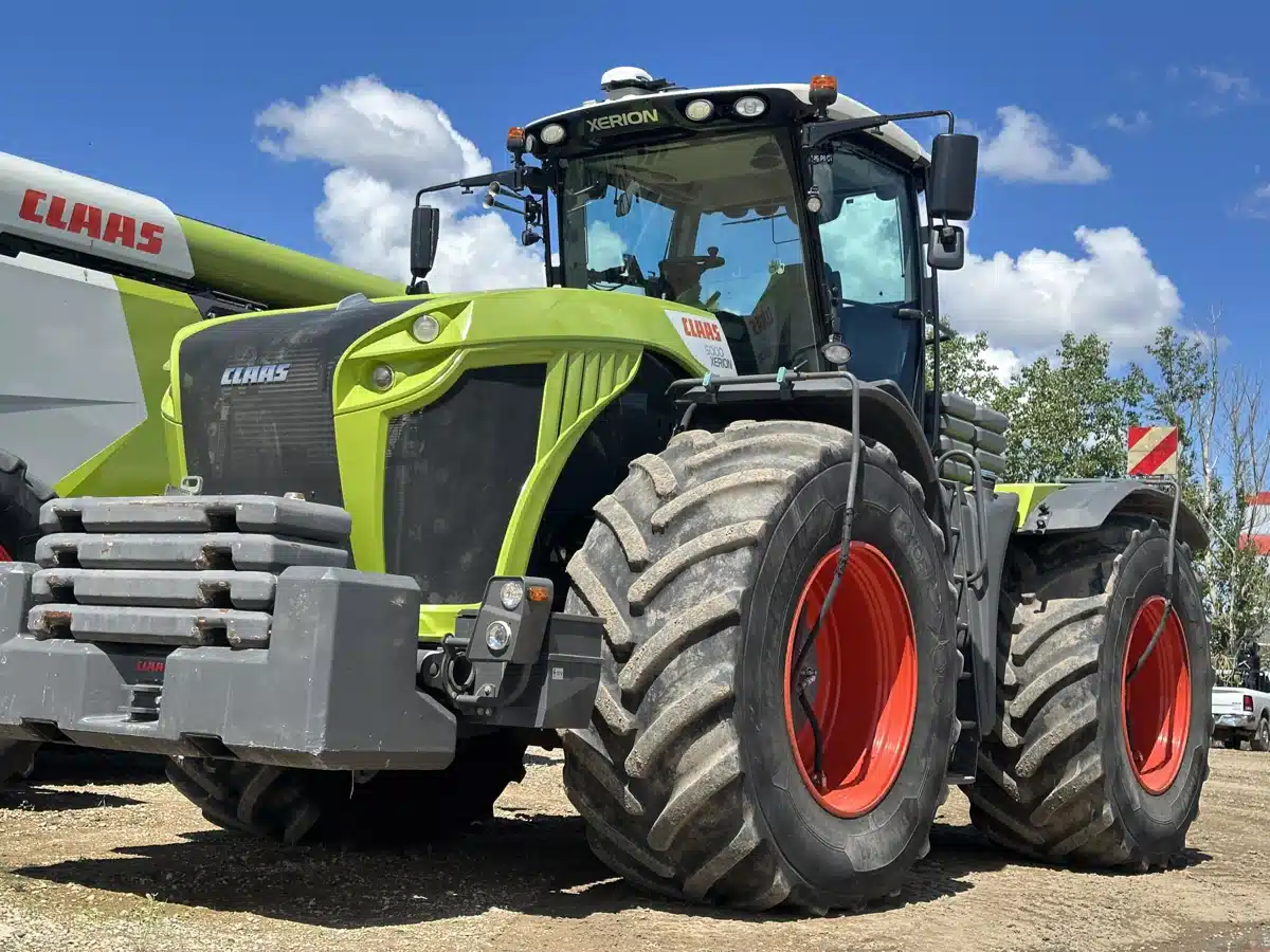 Photo de la Galerie 1 pour 2020 CLAAS XERION 5000 Tracteur