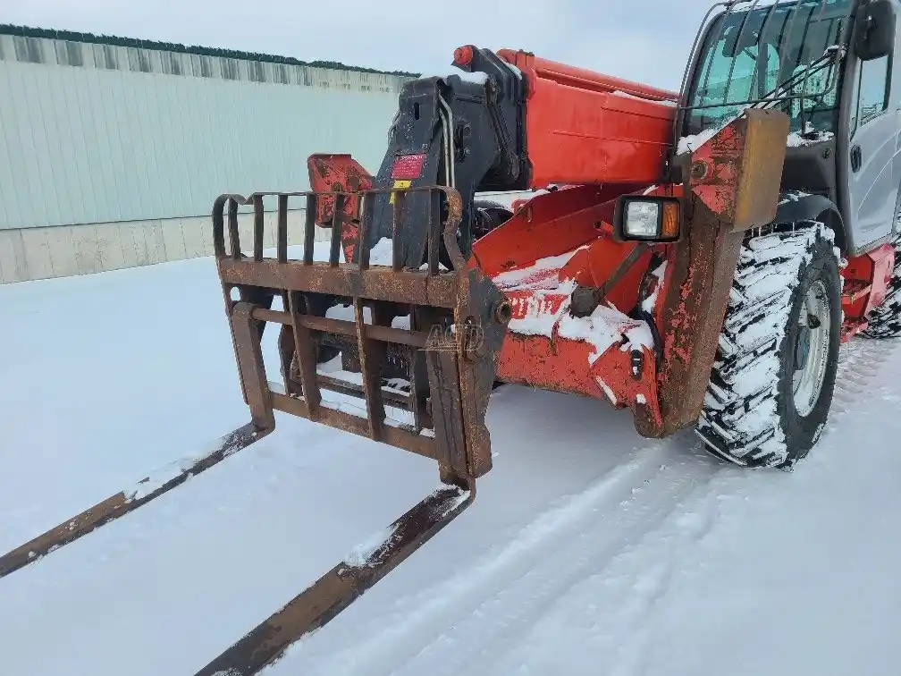 Gallery image 2 for Used 2007 Manitou MT 1436 TeleHandler