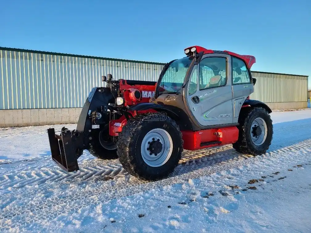 Gallery image 1 for Used 2016 Manitou MLT 1040L-137PS TeleHandler