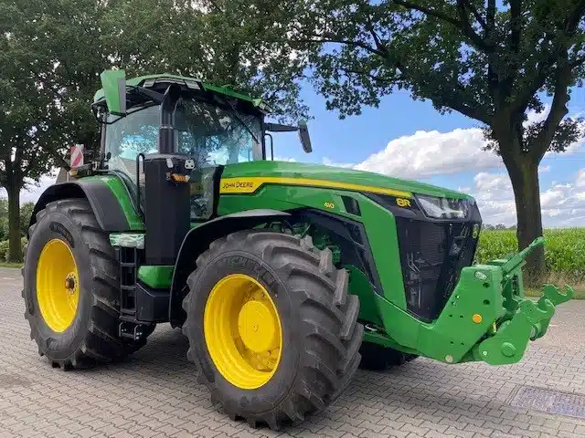 Gallery image 2 for Used 2023 John Deere 8R 410 Tractor