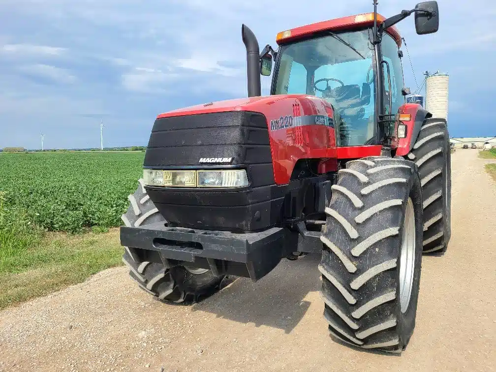 Gallery image 2 for Used 1999 Case IH MX220 Tractor