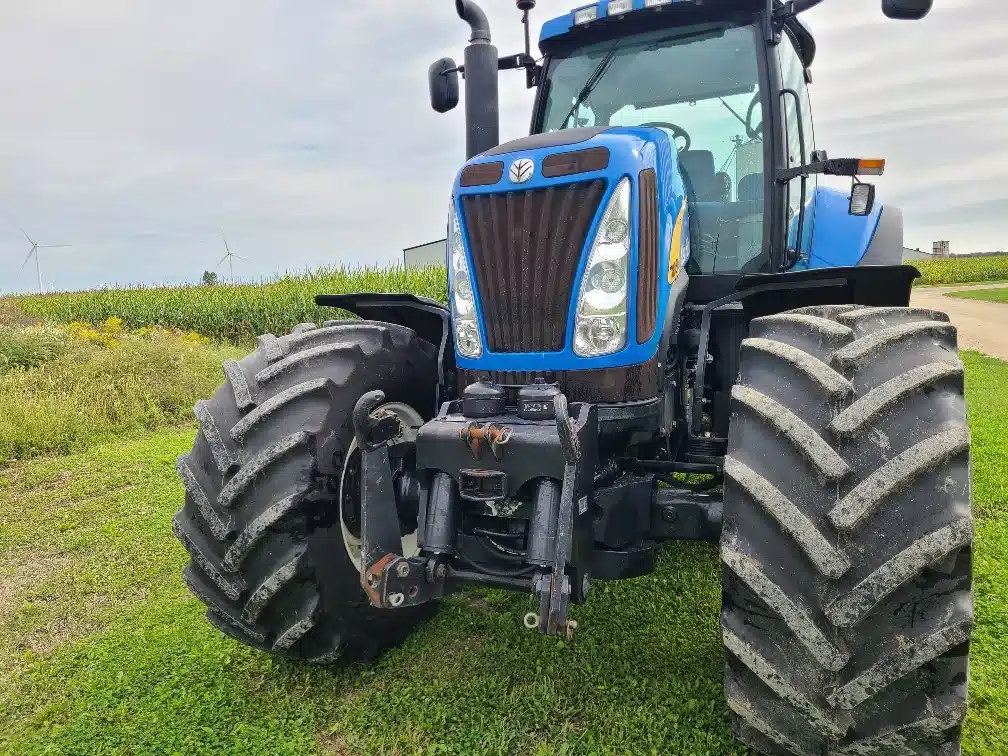 Gallery image 2 for 2009 New Holland T8030 Tractor
