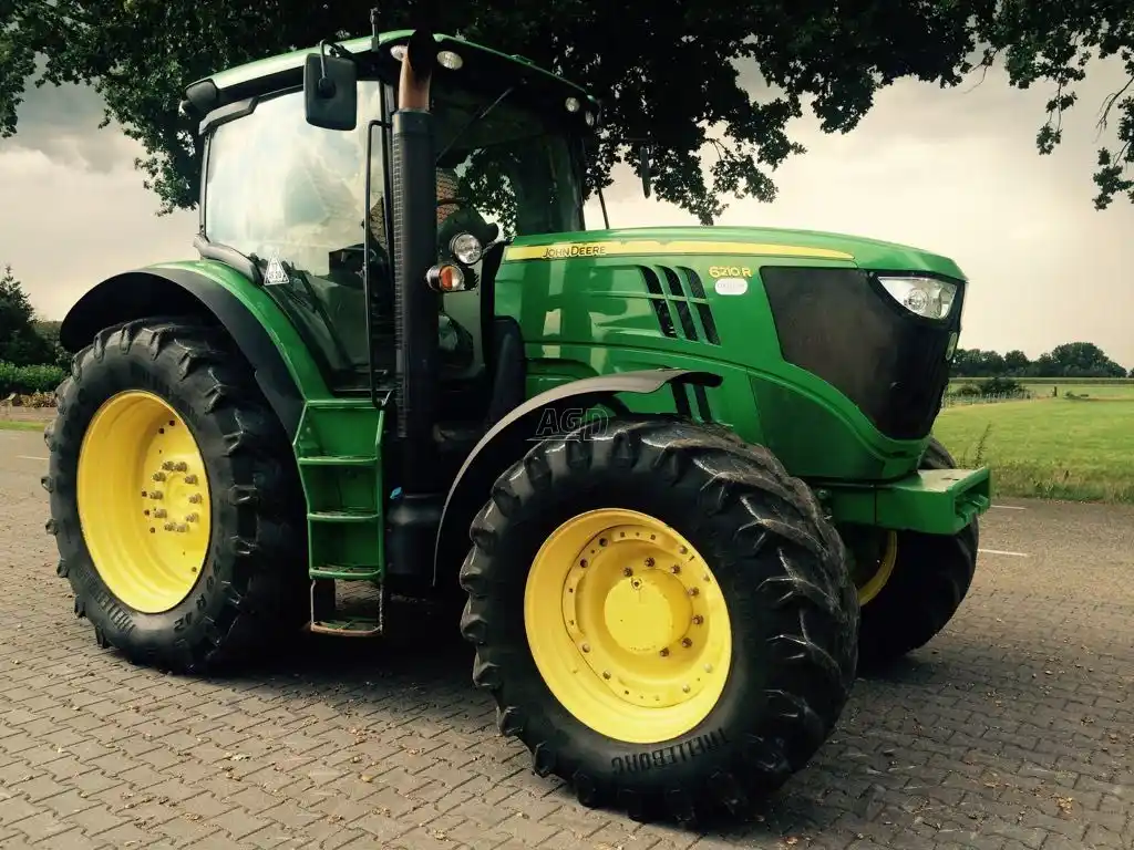 Gallery image 2 for Used 2012 John Deere 6210R Tractor