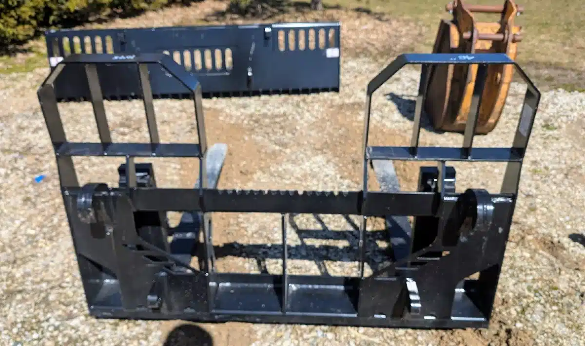 Gallery image 2 for Used 2025 Mapleside MFG 55EQAPF-48 Pallet Fork