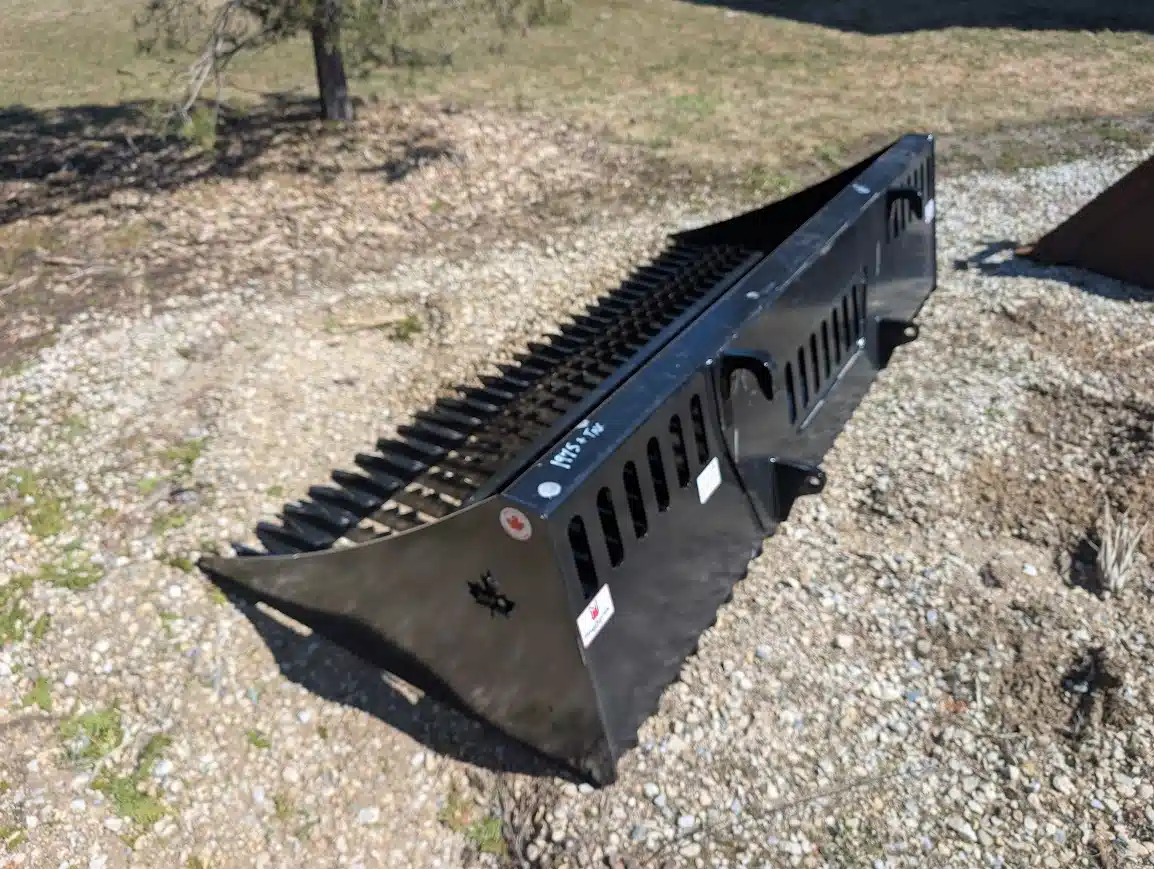 Gallery image 1 for 2025 Mapleside MFG 84RBEQA Bucket