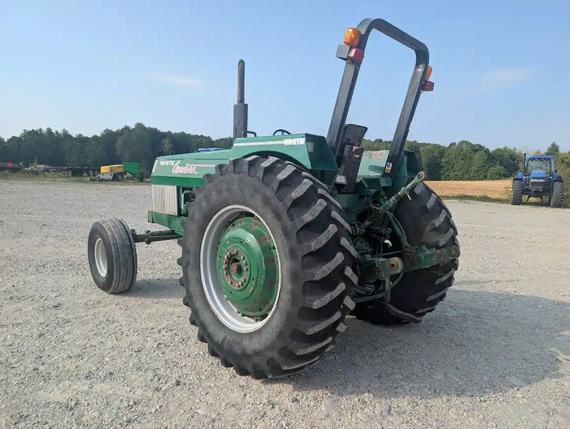 Gallery image 2 for Used 1989 White AMERICAN 80 Tractor