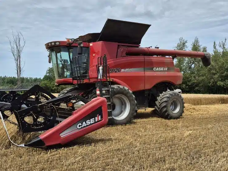 Gallery image 1 for Used 2010 Case IH 9120 Combine