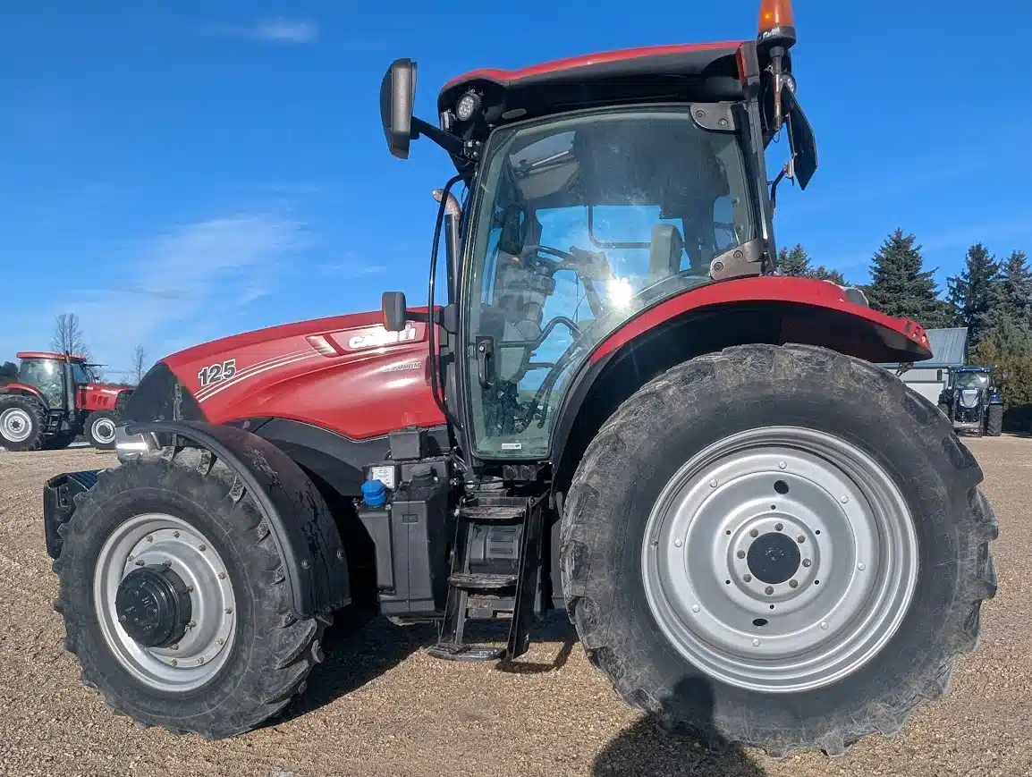 Gallery image 1 for Used 2015 Case IH MAXXUM 125 Tractor