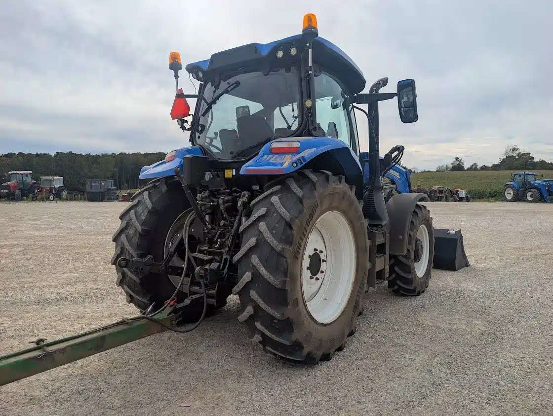 Gallery image 2 for 2018 New Holland T6.145 Tractor