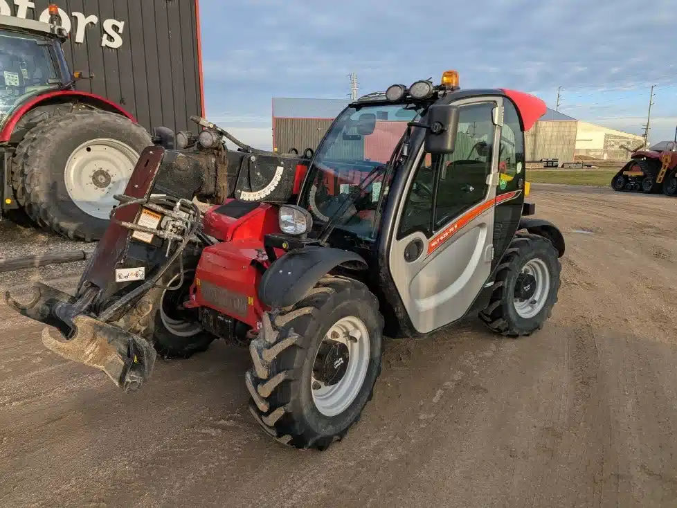 Used 2020 Manitou MLT 625-75H TeleHandler